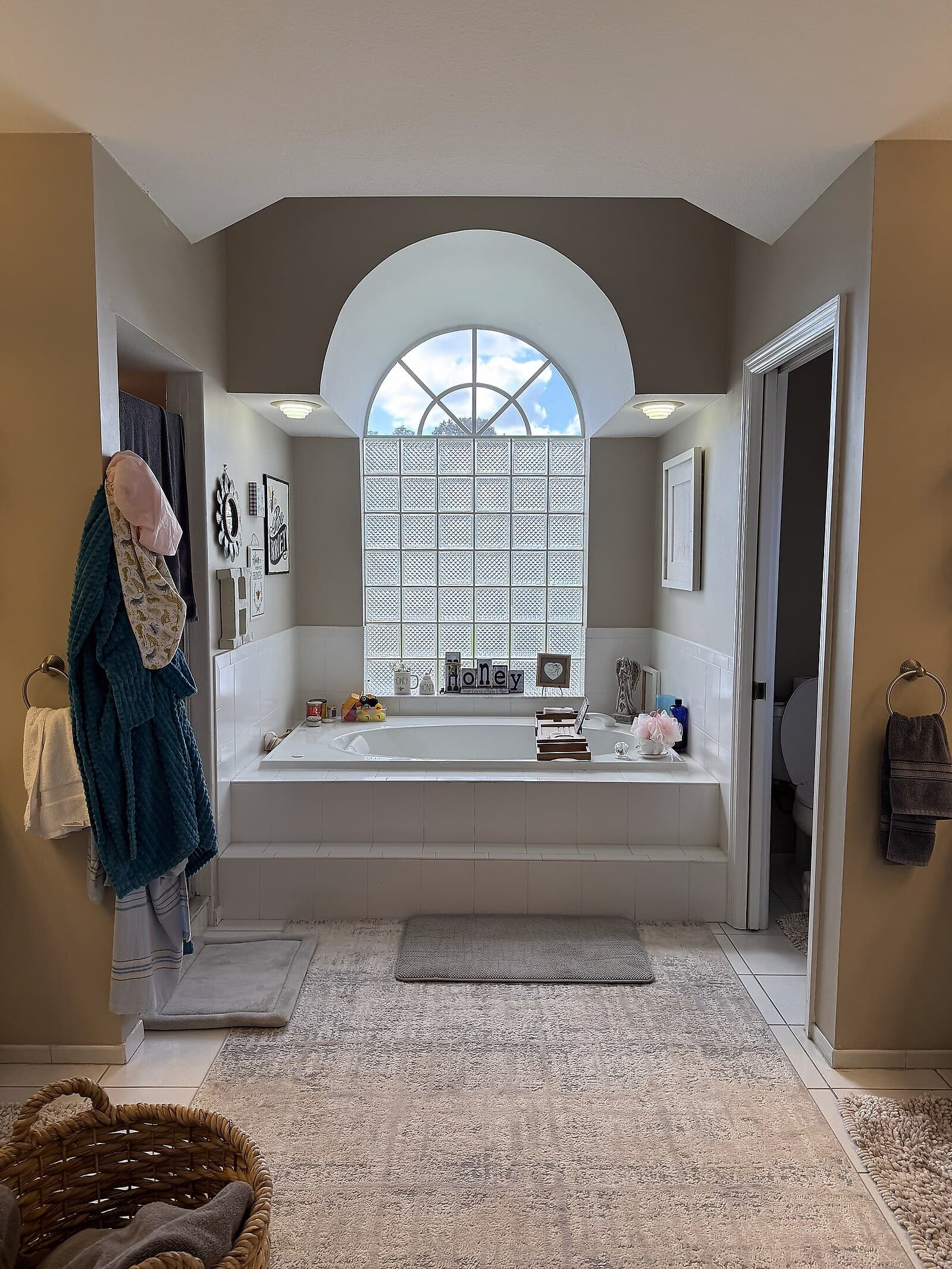 Spa Bath Transformation before redesign